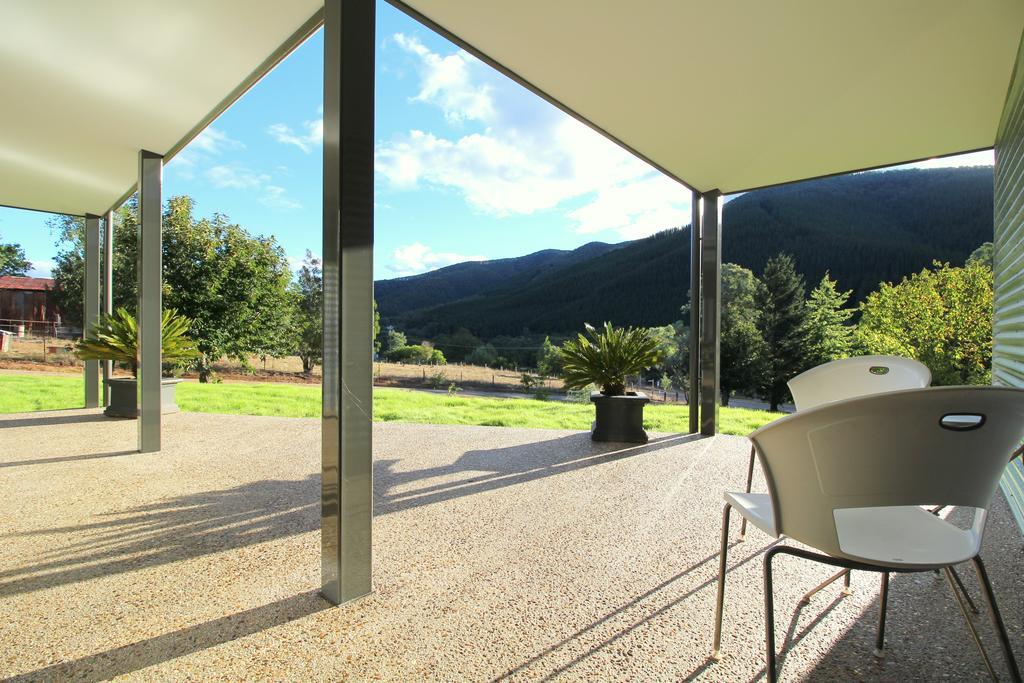 3 Bells Alpine Cottage Bright Zewnętrze zdjęcie