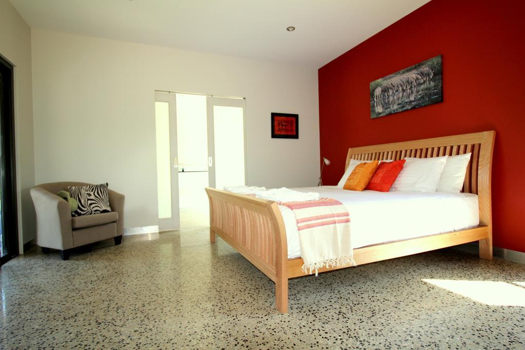 3 Bells Alpine Cottage Bright Zewnętrze zdjęcie