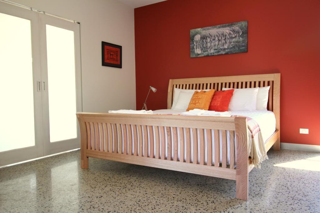 3 Bells Alpine Cottage Bright Zewnętrze zdjęcie